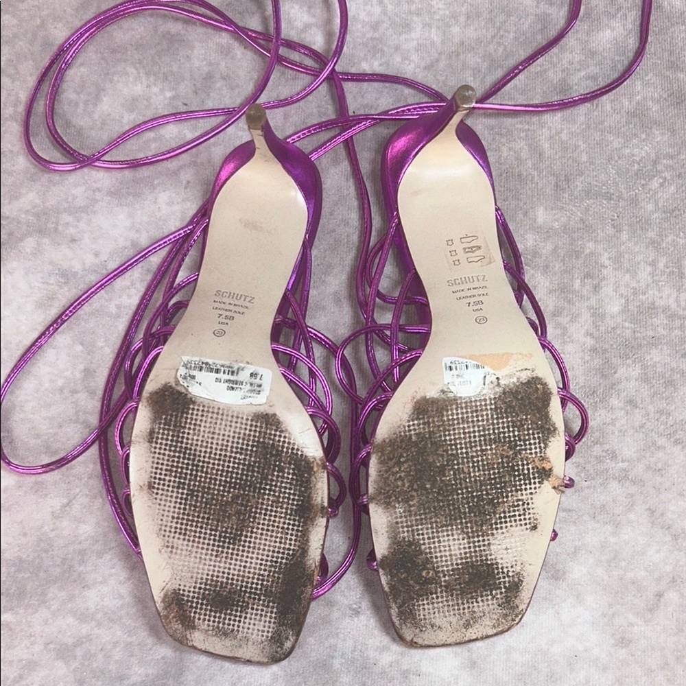 GUC Schutz Women's 7.5 Dark Metallic Pink Purple Strappy Heels Leather - Picture 6 of 9